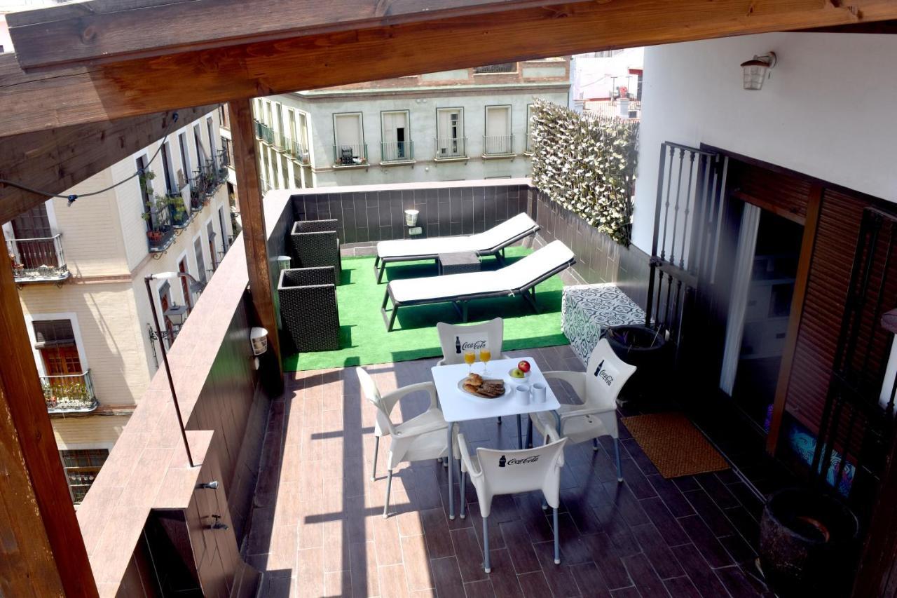 Atico Centrico Plaza Moravia ,san Julian. * Seville