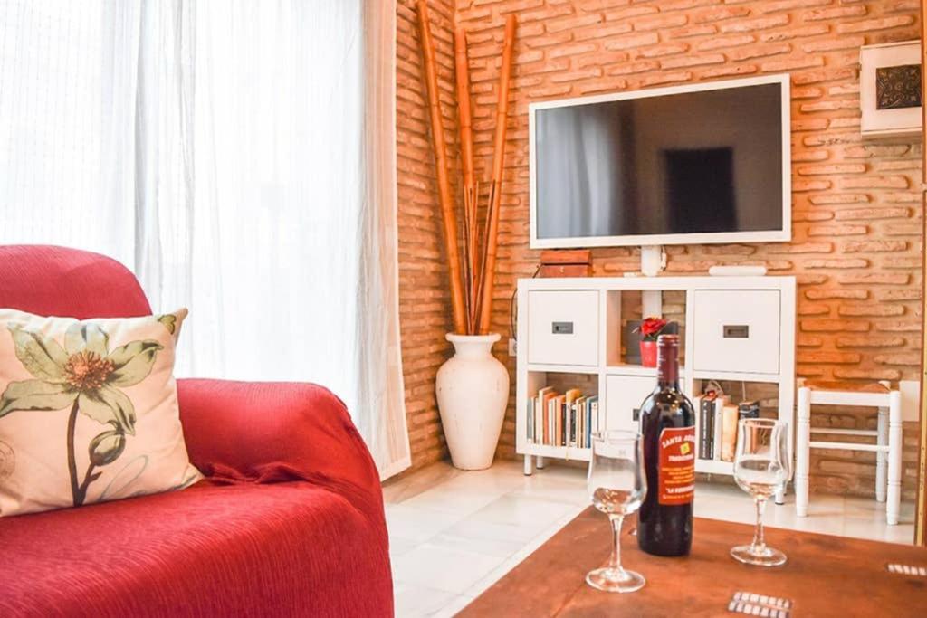 Atico Centrico Plaza Moravia ,san Julian. Apartment Sevilla