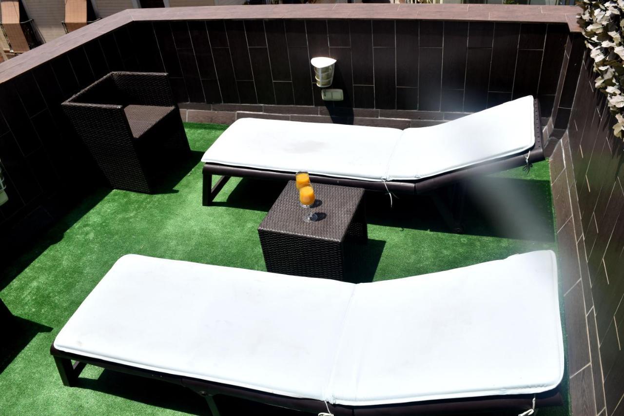Atico Centrico Plaza Moravia ,san Julian. Apartment Sevilla